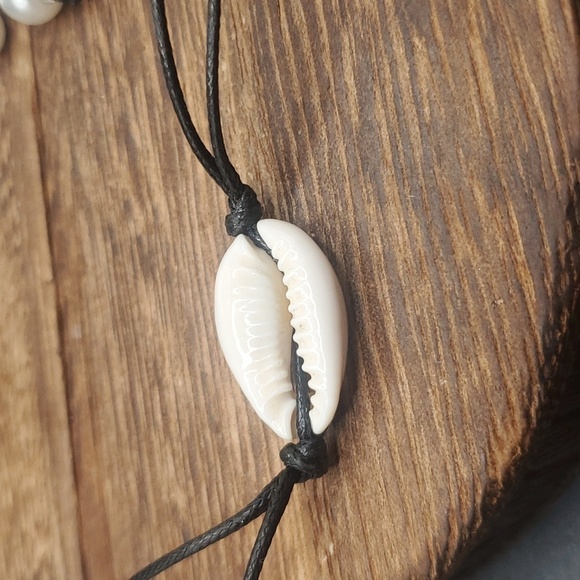 Ettika669fcc03dc3e77669fcc03dc  N3038 cowrie shell necklace elegant‎